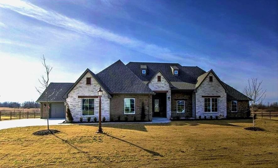 Exterior and Outdoor | Select Home Builders LLC