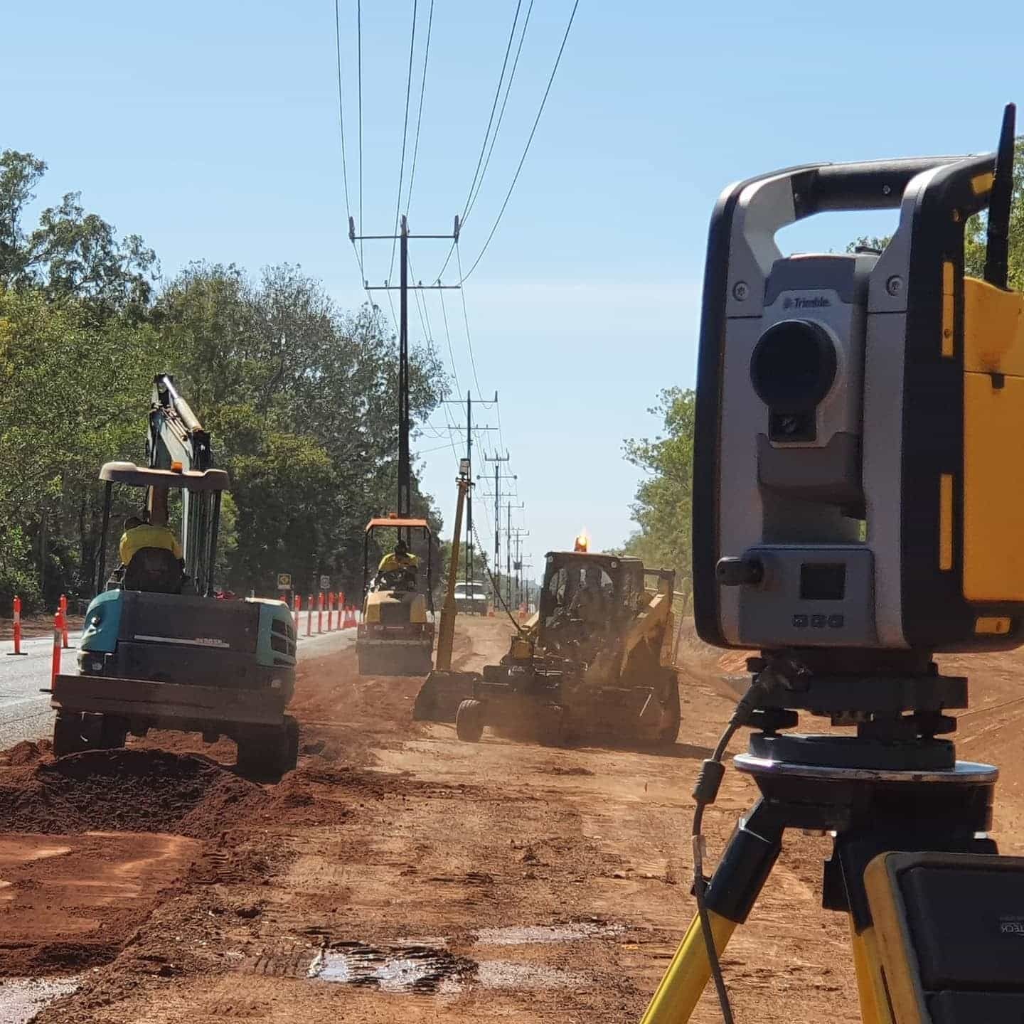 A Yellow and Black Device that Says T on It — Diggamen Civil Contracting in Alice Springs, NT