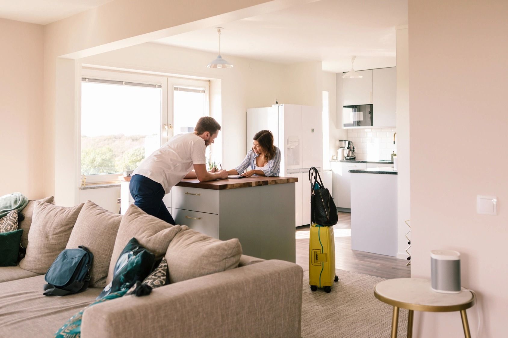  Airbnb Guests