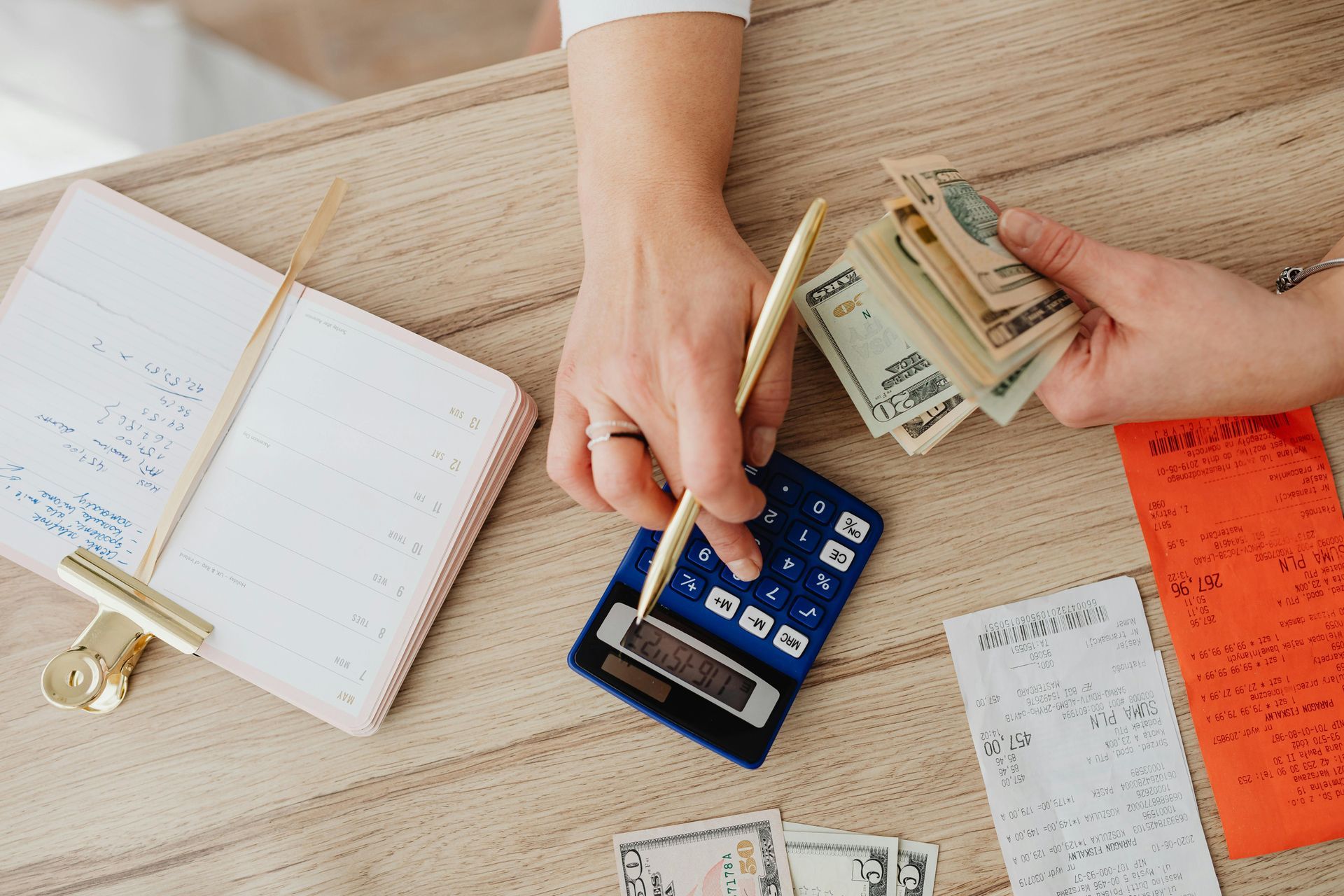 Airbnb Management Minneapolis | Costs & Guide