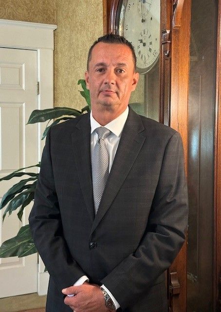 Dennis Dean Rowe II