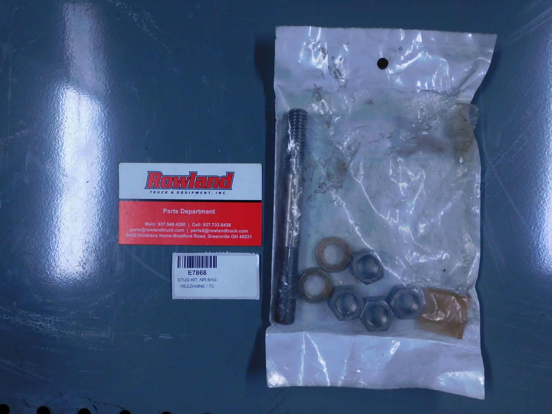 E7868 -Air Bag Stud Kit