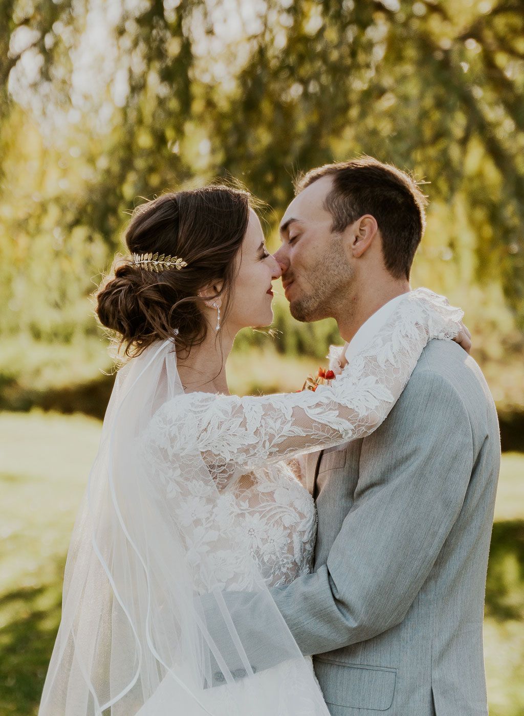 professional wedding photographer in Wisconsin