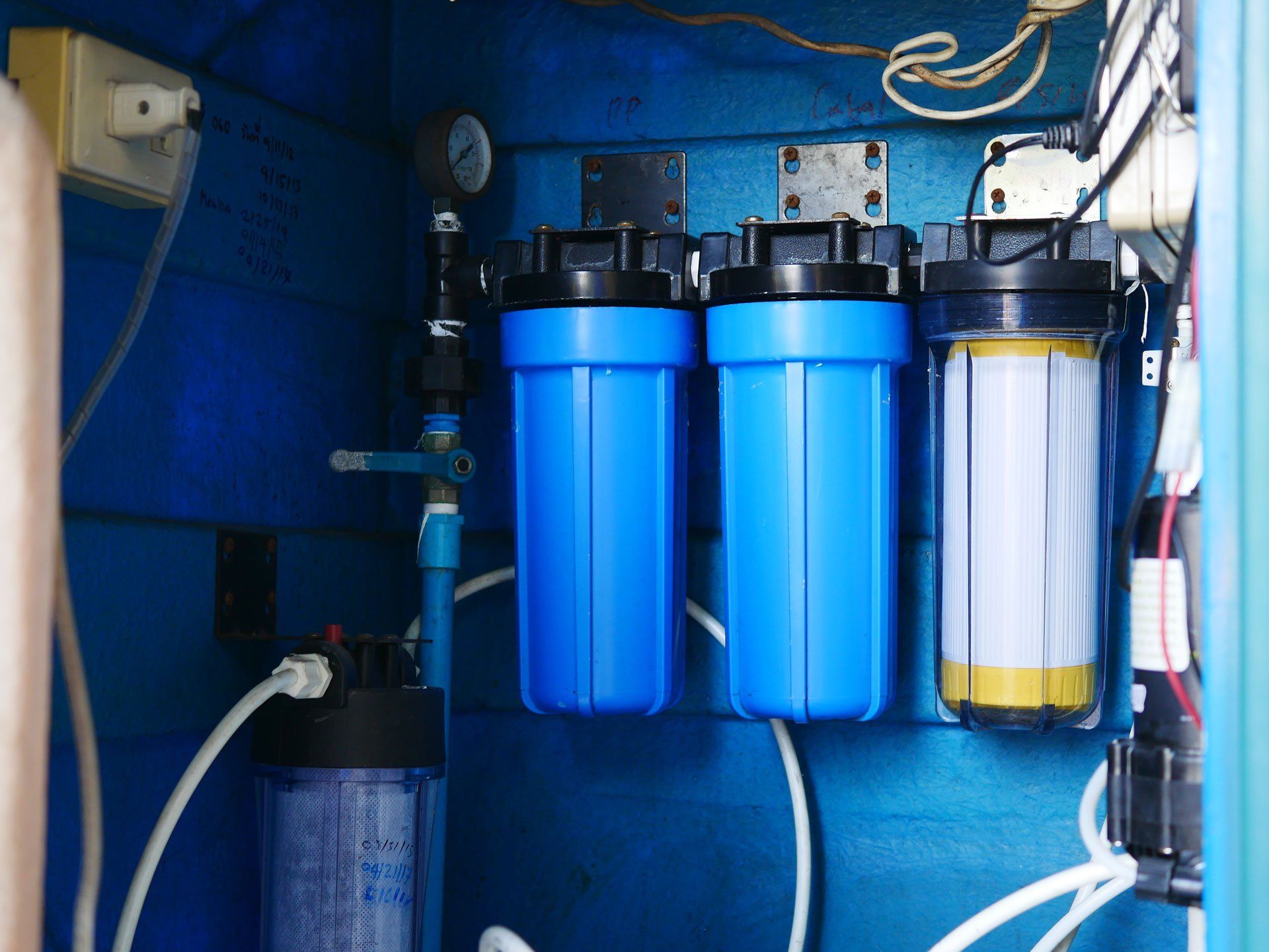A blue swimming pool filter | Penrith, NSW | Ian’s Pools Penrith A blue swimming pool filter | Penrith, NSW | Ian’s Pools Penrith