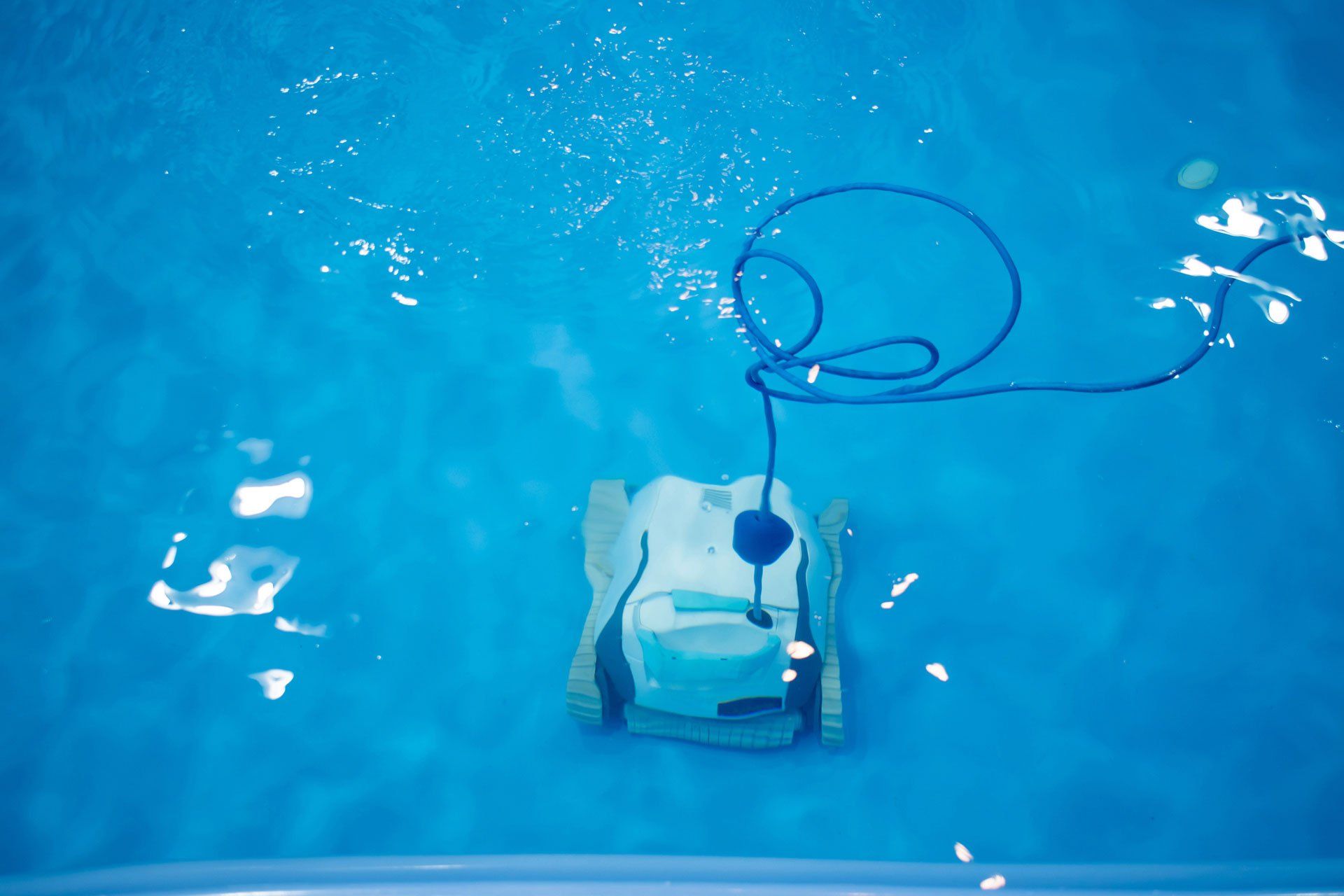 A machine under the swimming pool | Penrith, NSW | Ian’s Pools Penrith