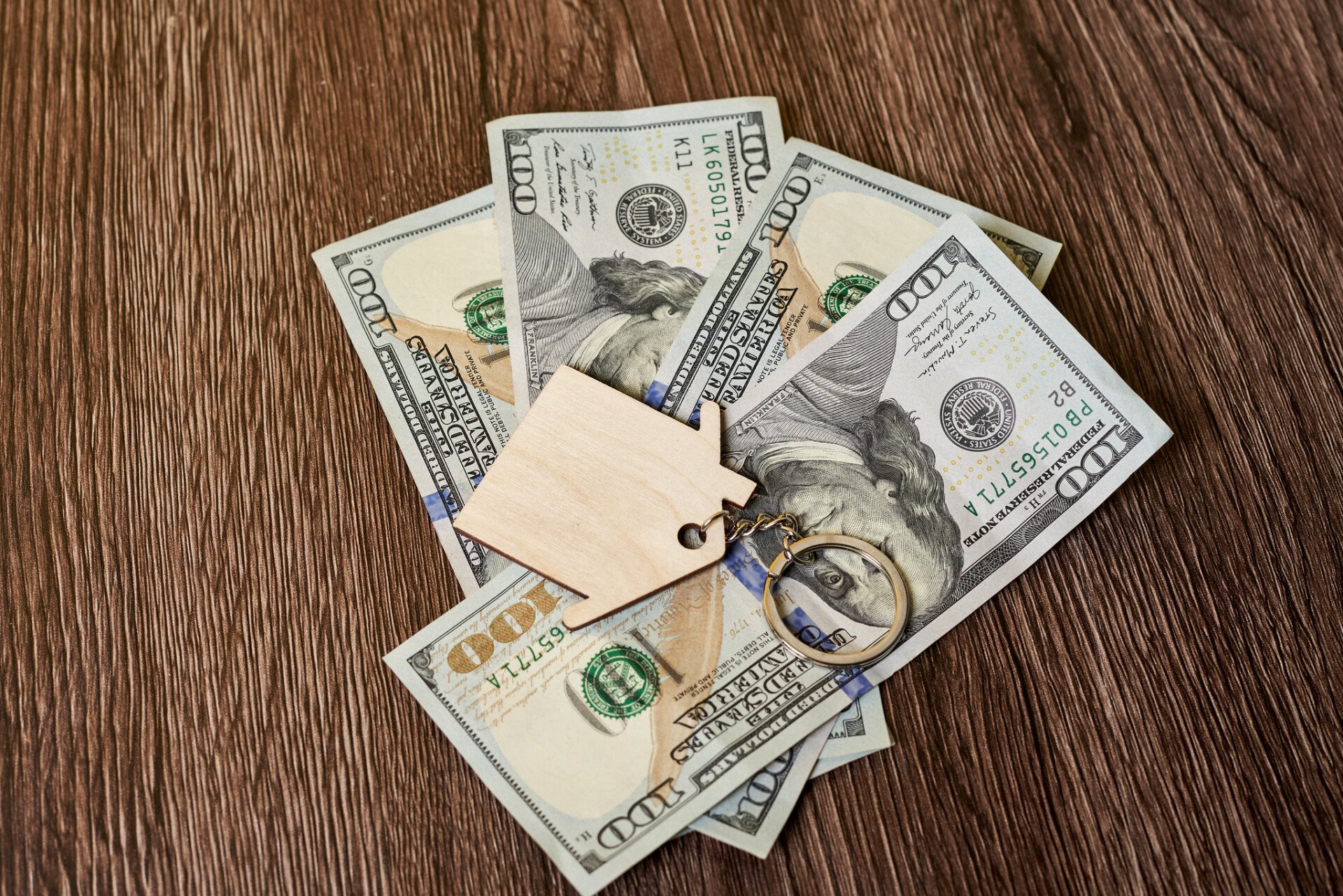 How to Save for a House Deposit While Renting