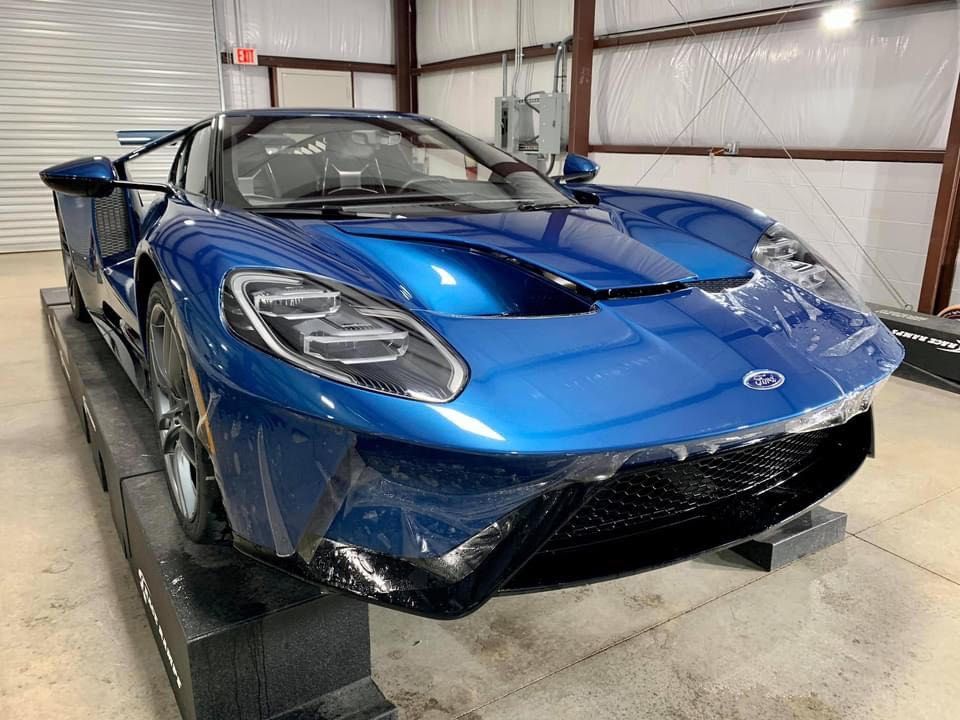 Ford GT