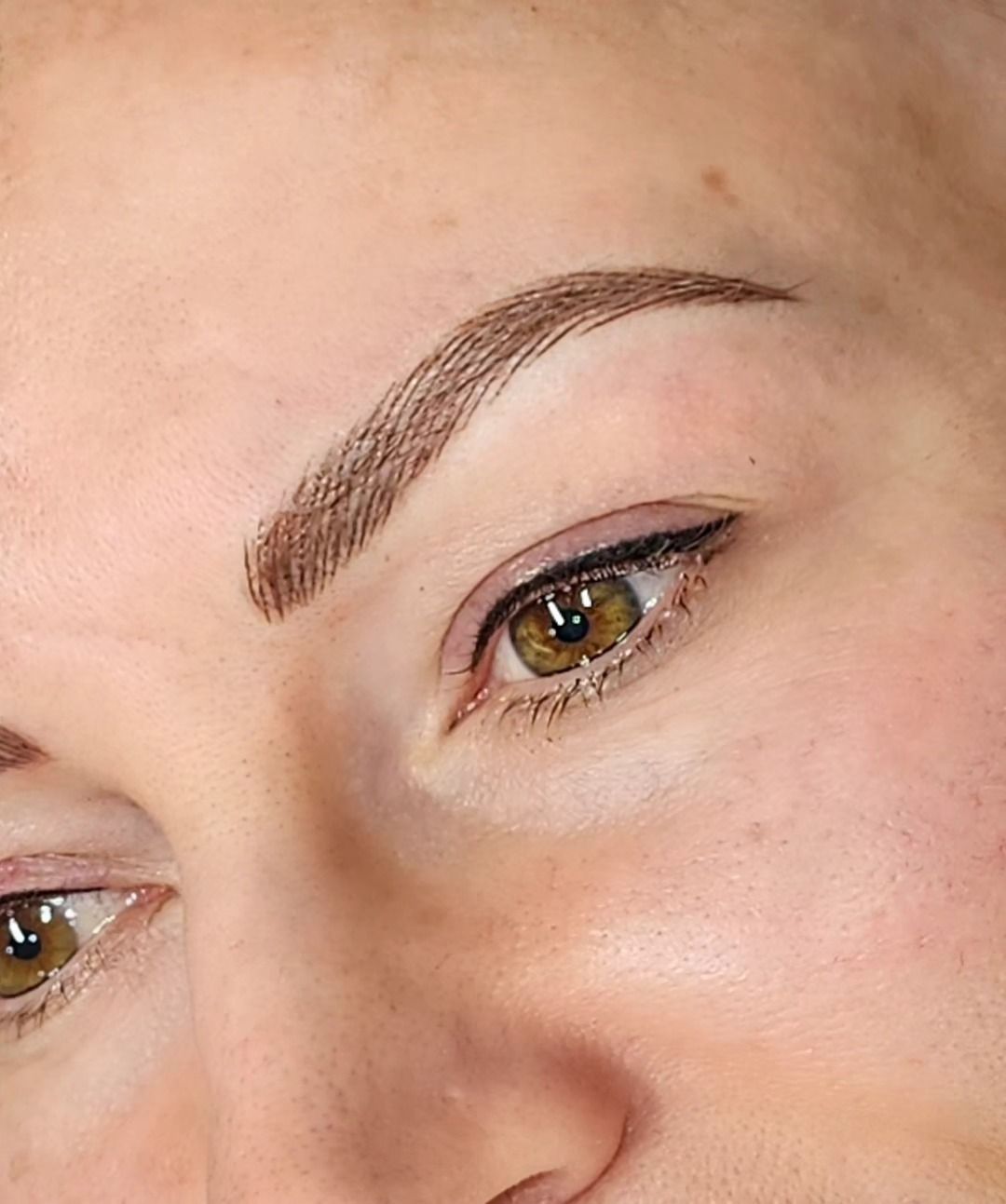 Close-up of a Person's Eye and Eyebrow With Permanent Makeup — On Point Cosmetic Tattoo Studio In Buderim, QLD