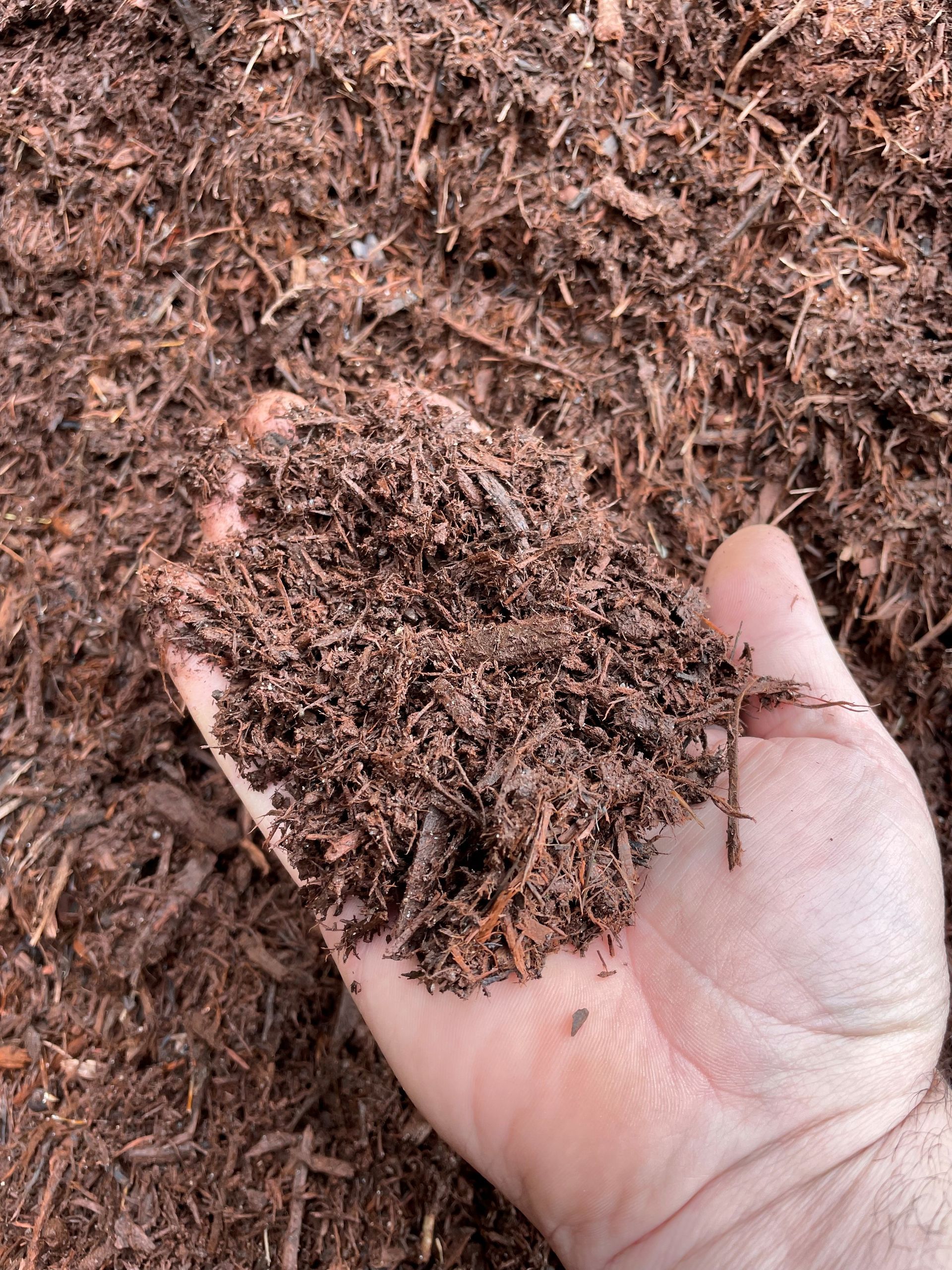 Hemlock Blend Mulch - Chepachet, Rhode Island - Chepachet Hardware