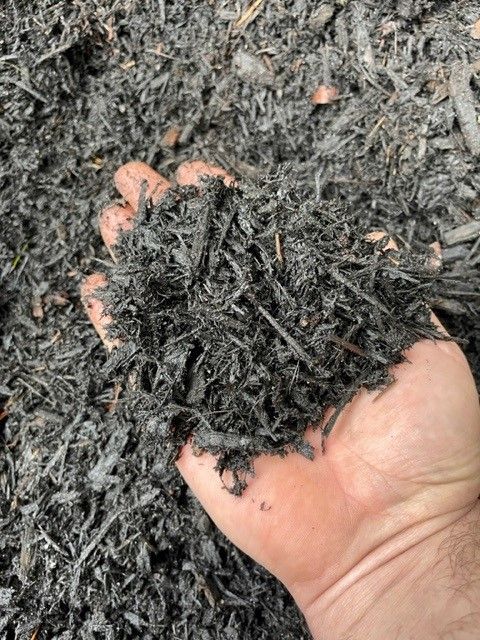 Midnight Black Mulch - Chepachet, Rhode Island - Chepachet Hardware