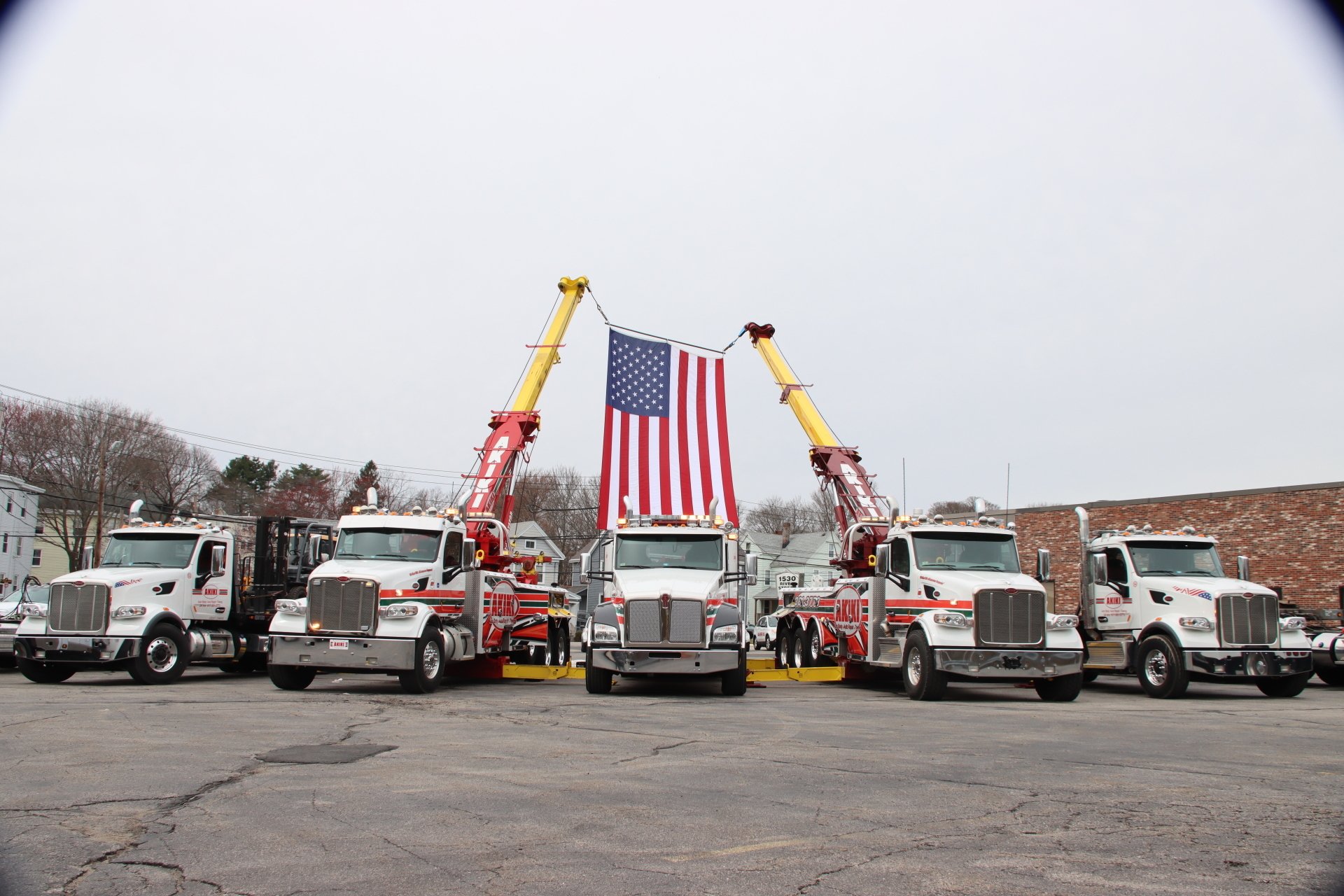 We Tow It All! Hyde Park, MA Akiki Towing