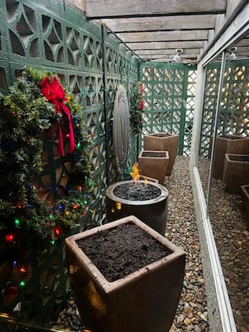 Home & Garden - Kansas City, MO - Van Liew's Home & Garden