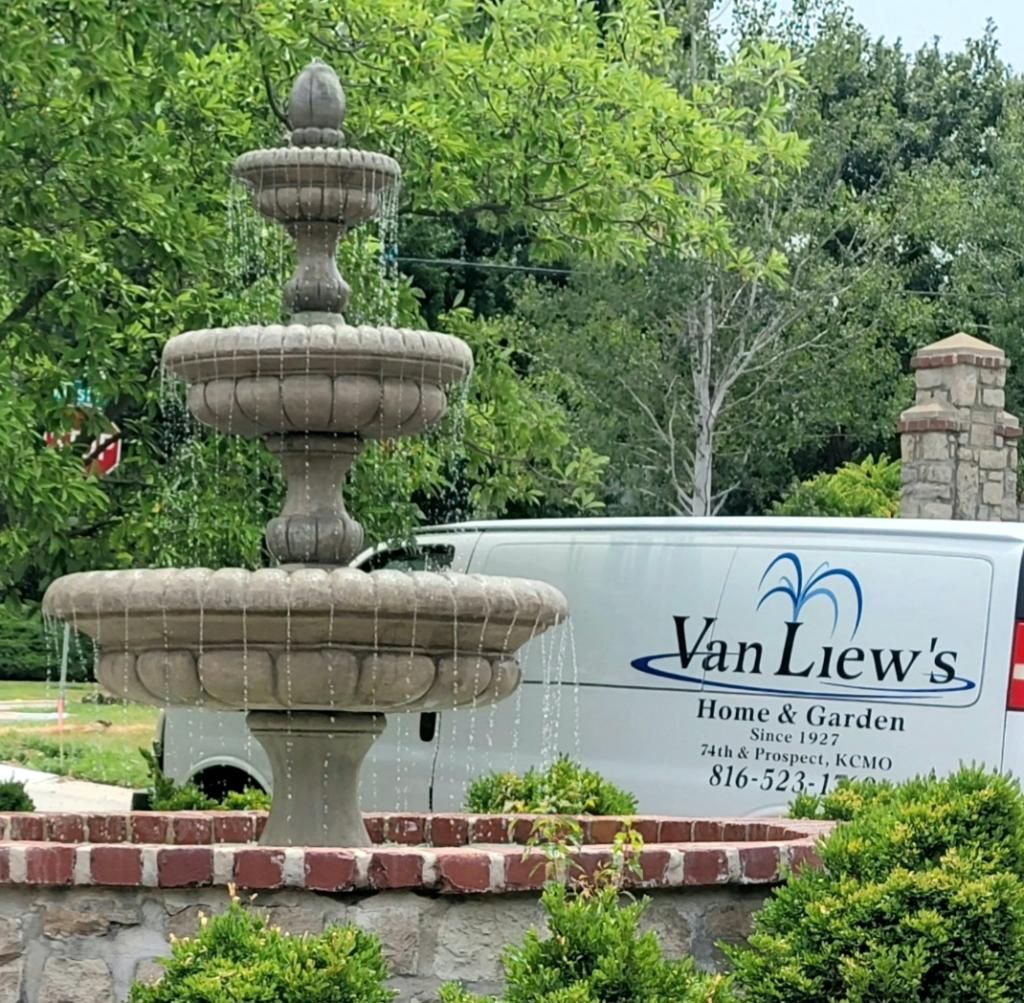 Fountains - Kansas City, MO - Van Liew's Home & Garden
