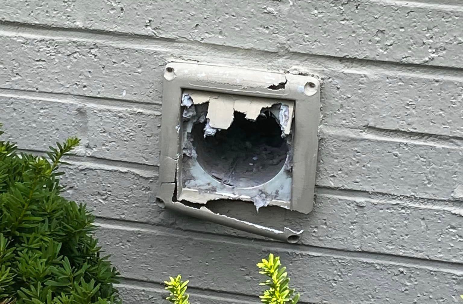 broken dryer exhaust vent