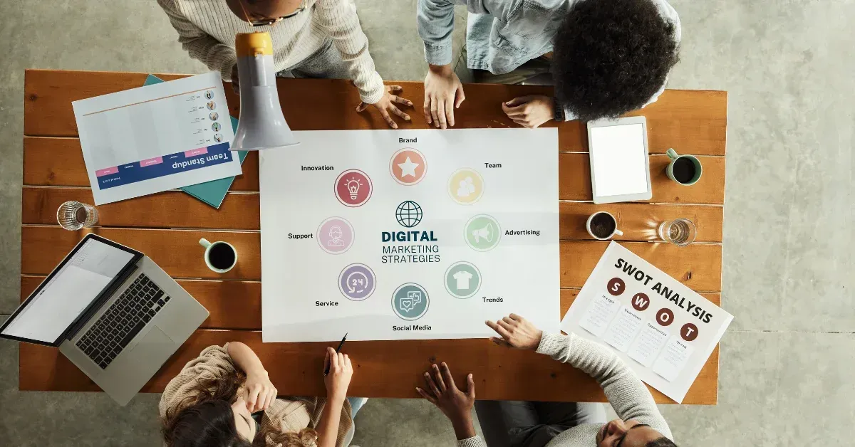  An image showing strategies for increasing SEO and website traffic in Knoxville, TN.