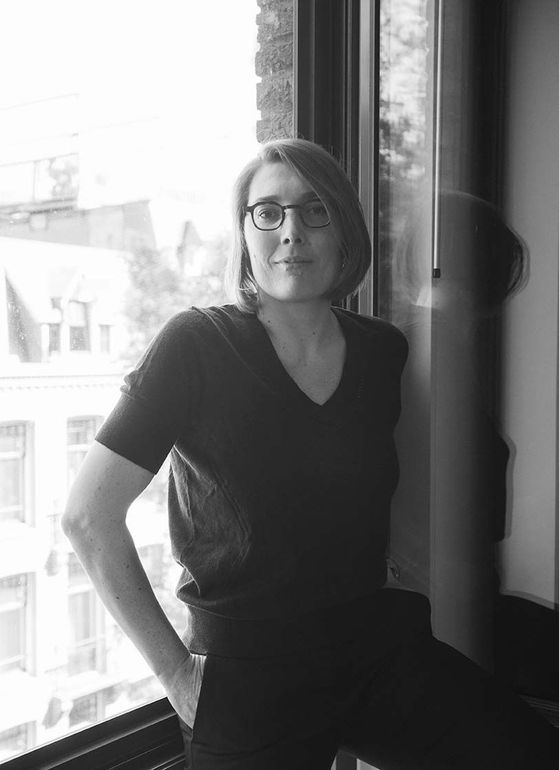 Ruth J van Holst