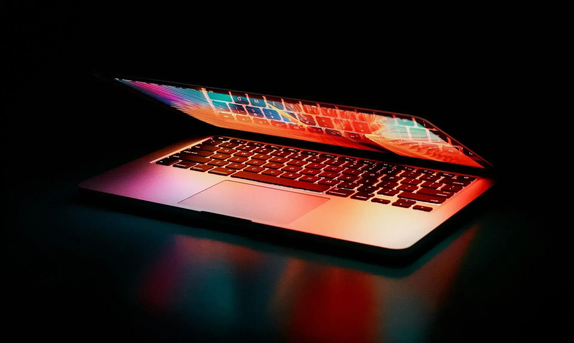 INOV8 Creative laptop with neon lights 
