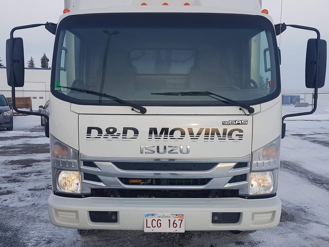 Moving truck