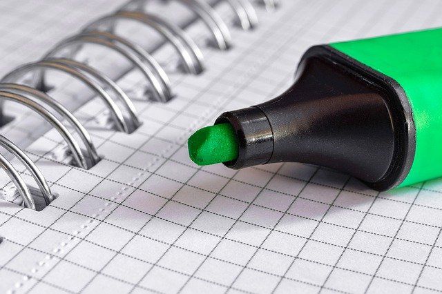 green felt tip pen