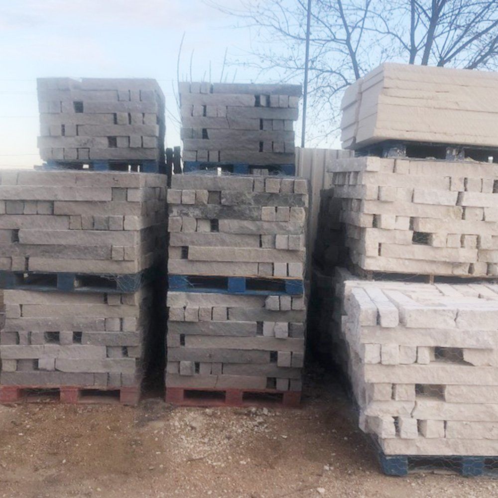 Veneer Wall Stone $895.00 per Pallet
