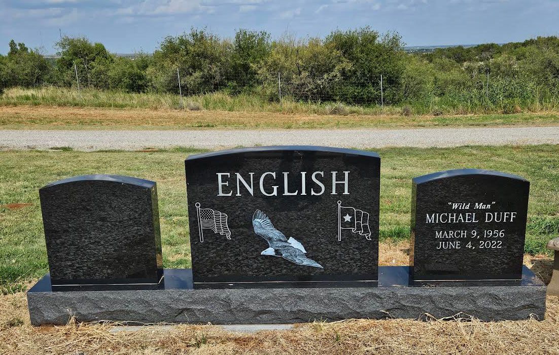 Monuments | Fayette Memorial Funeral Home & Crematory