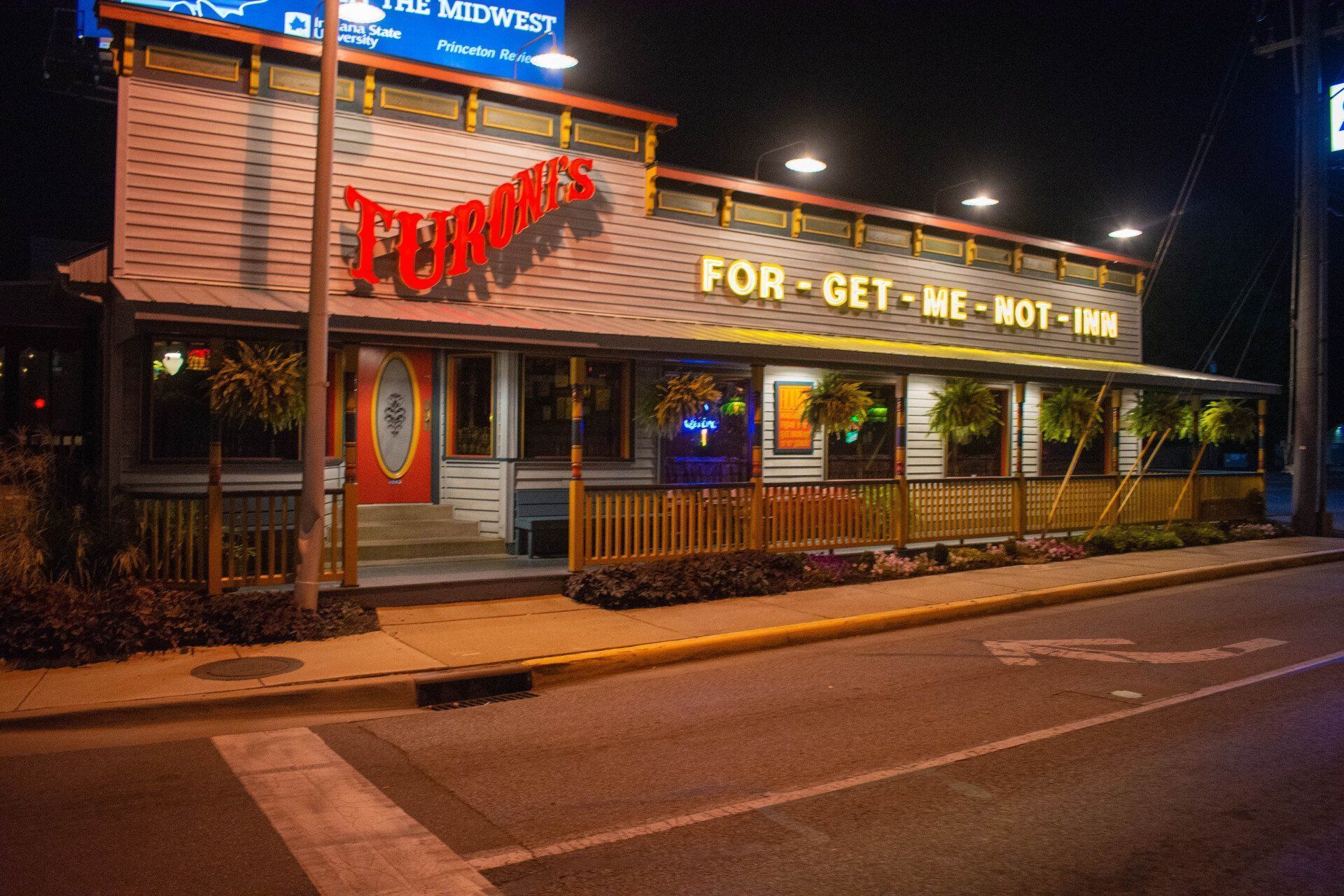 A restaurant with a sign that says for get ne not inn