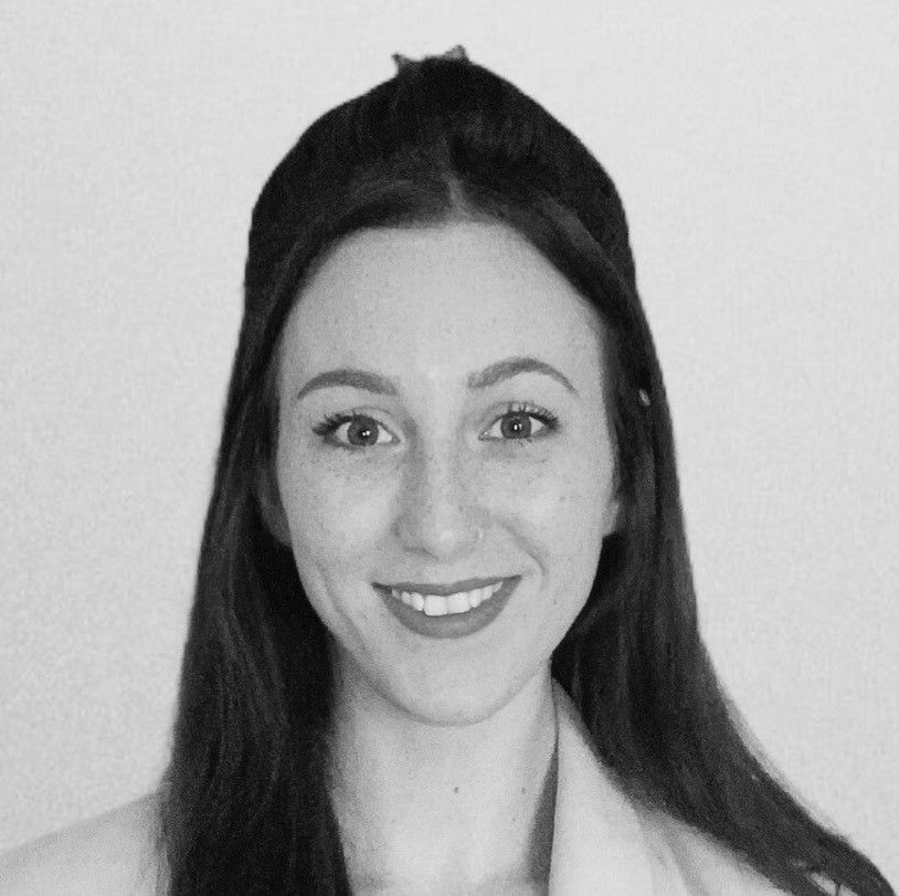 Aimee Hawkins, Trainee Accountant, Wood and Disney formal image