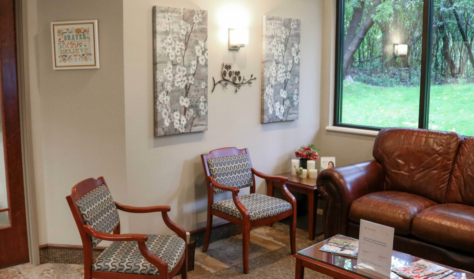 Creekview Dental - Waiting room