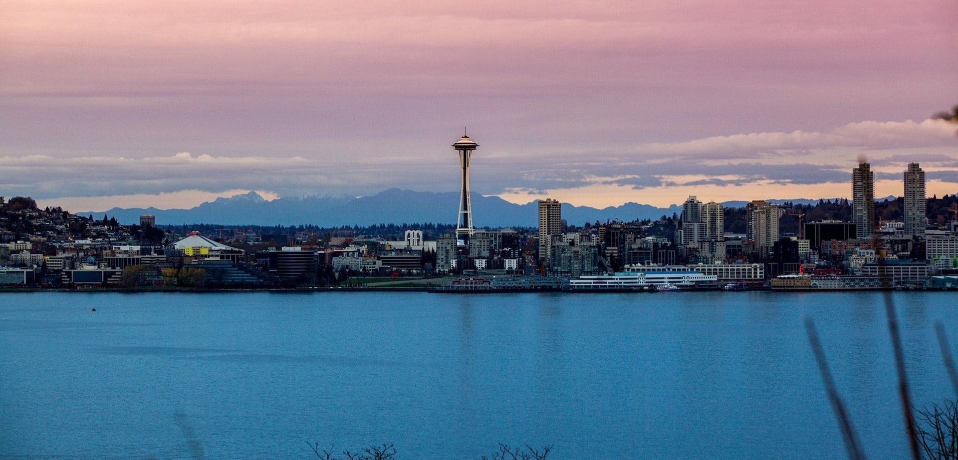 Seattle skyline at sunset