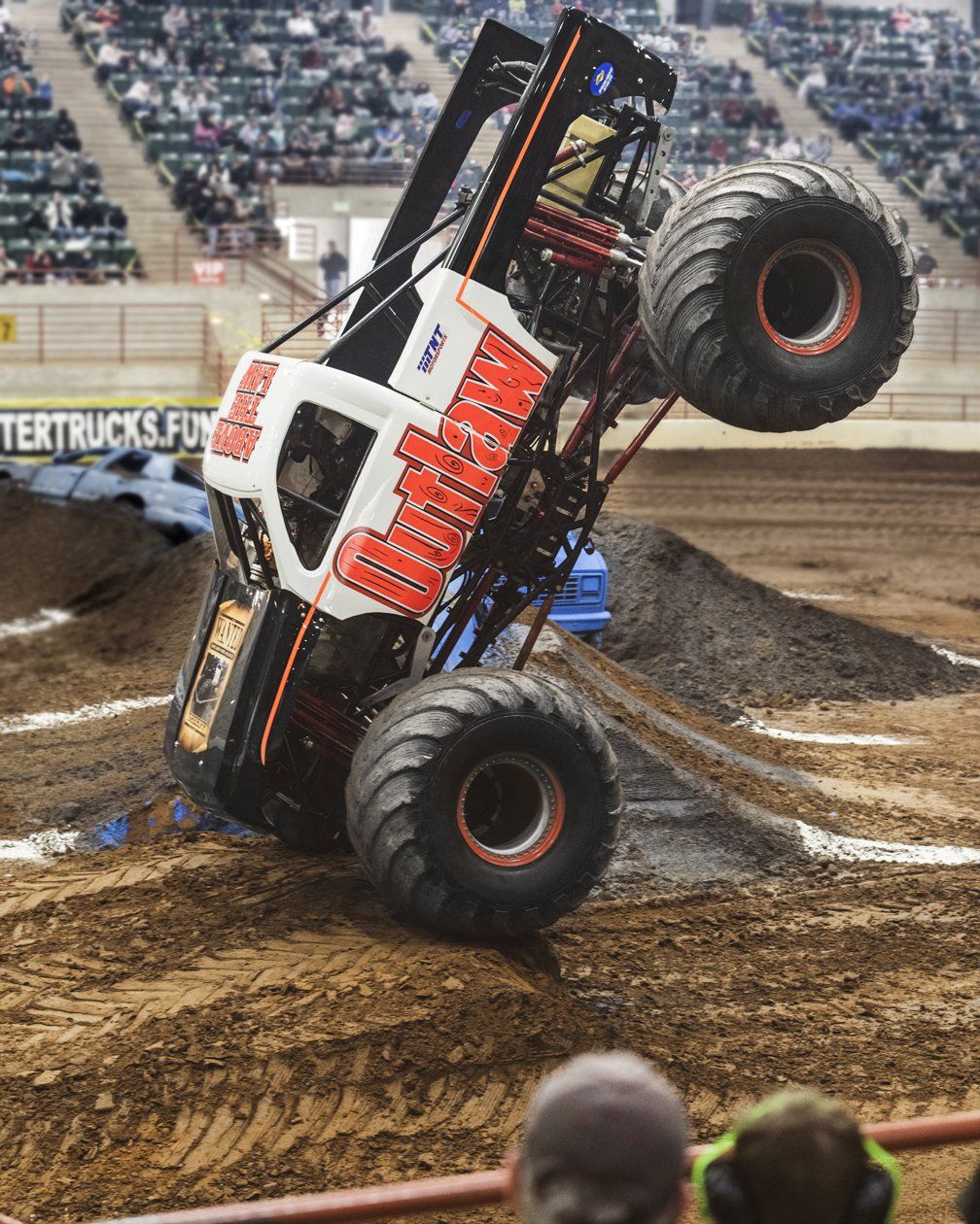 Monster truck,