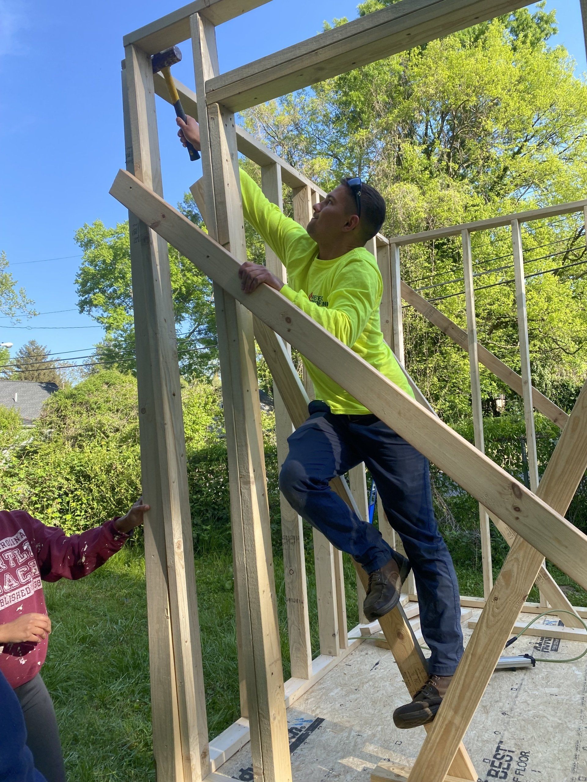 Image of RETEX’s Caleb Kammerling volunteering with Richmond Habitat for Humanity.