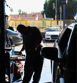 Mechanic | Carotech Automotive