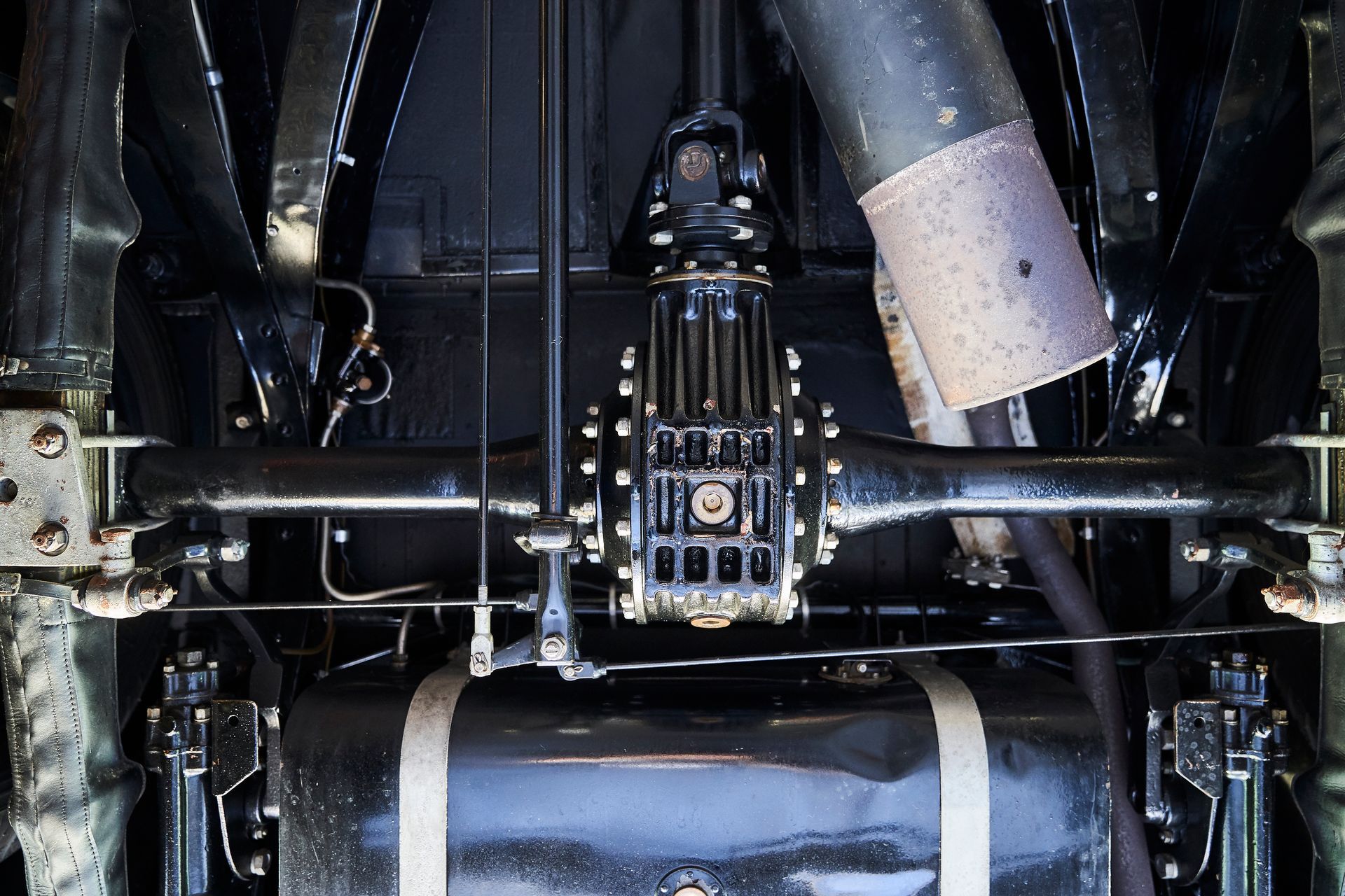 A close up of the underside of a vehicle