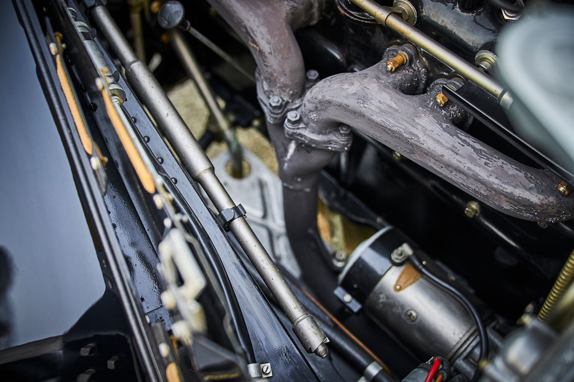 A close up of the inside of a car engine