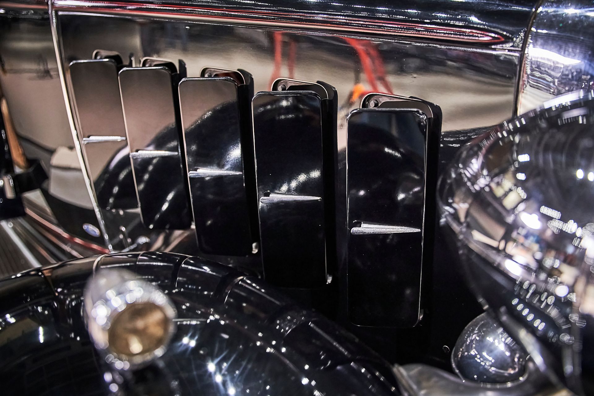 A close up of a harley davidson motorcycle engine