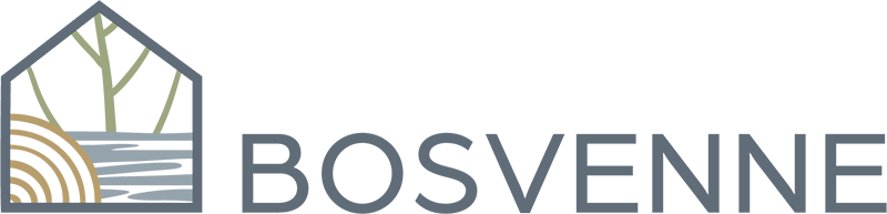 Een logo voor bosvenne met een huis en bomen op de achtergrond.