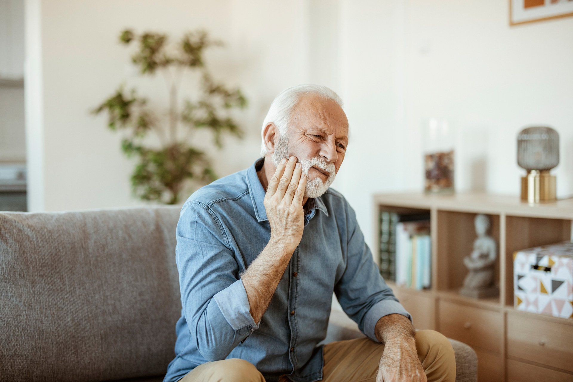 An old man has a toothache – Blacktown, NSW – Smiles for All