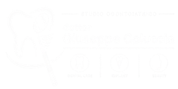Logo della clinica dentistica del Dottor Giuseppe Coluccia con icone di dente e specchietto dentale, su sfondo bianco.