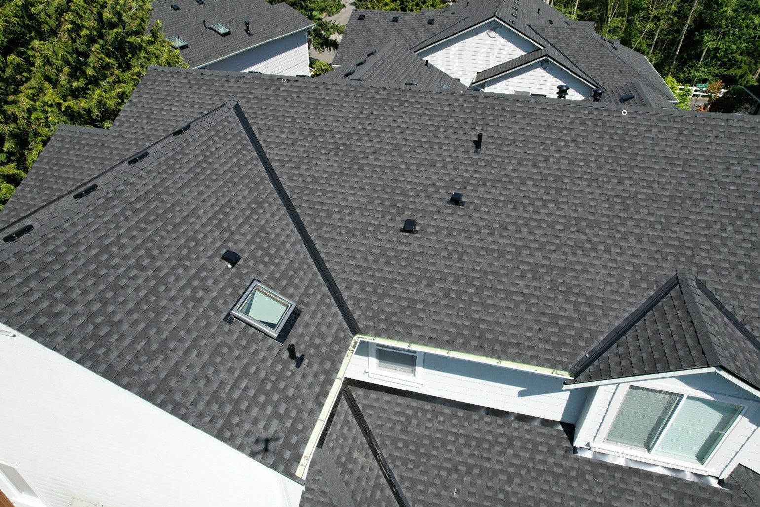 Roof replacement, removing rotting plywood and installing GAF Tiger Paw and Timberline HDZ with GAF Golden Pledge Warranty!