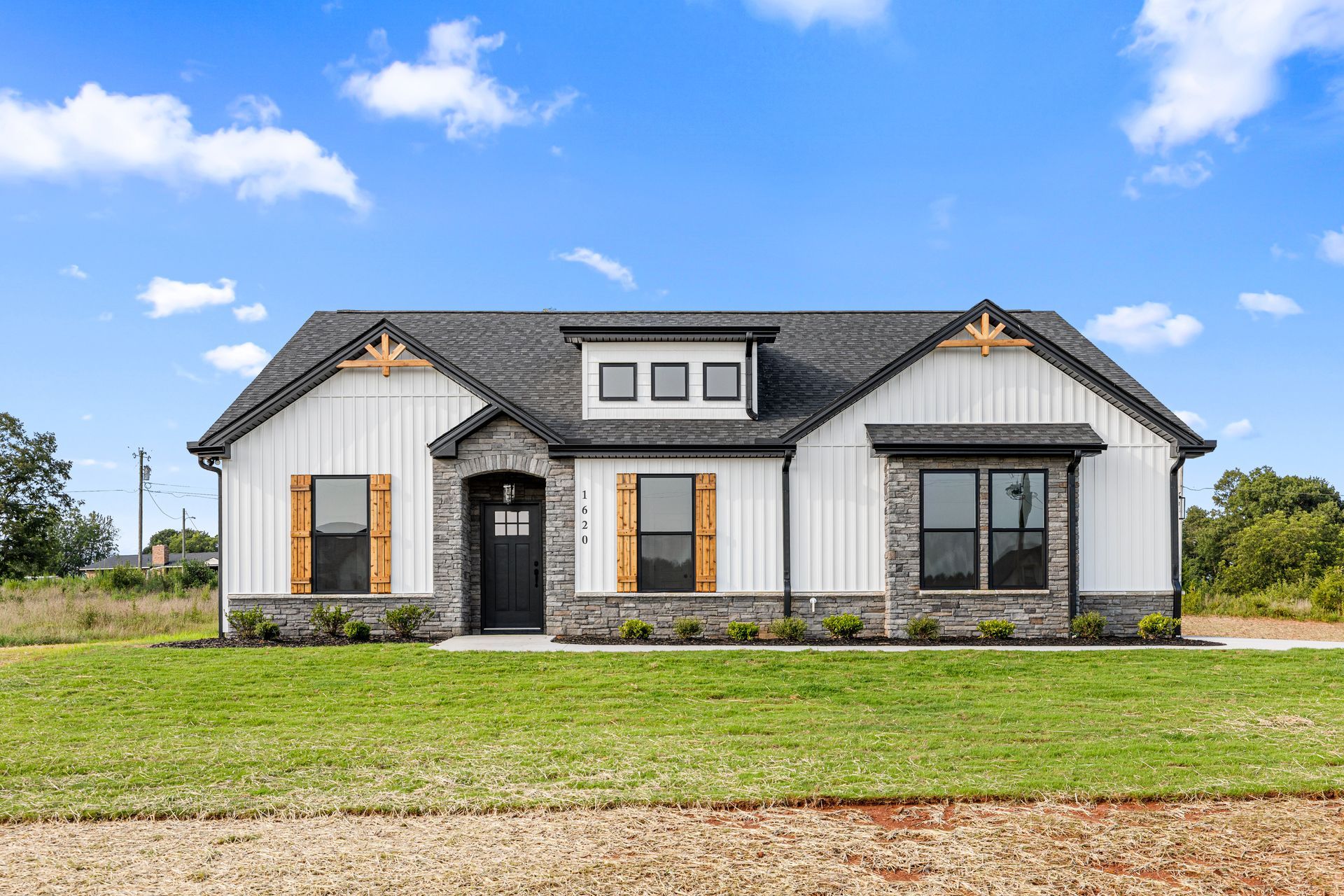 Craft Homes new construction home exterior at 1620 Old Dobbins Bridge Road in Townville, South Carolina