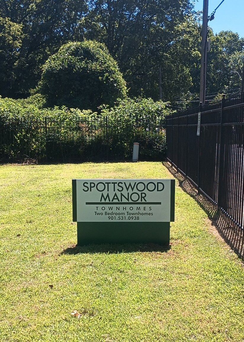 Spottswood Manor Townhomes