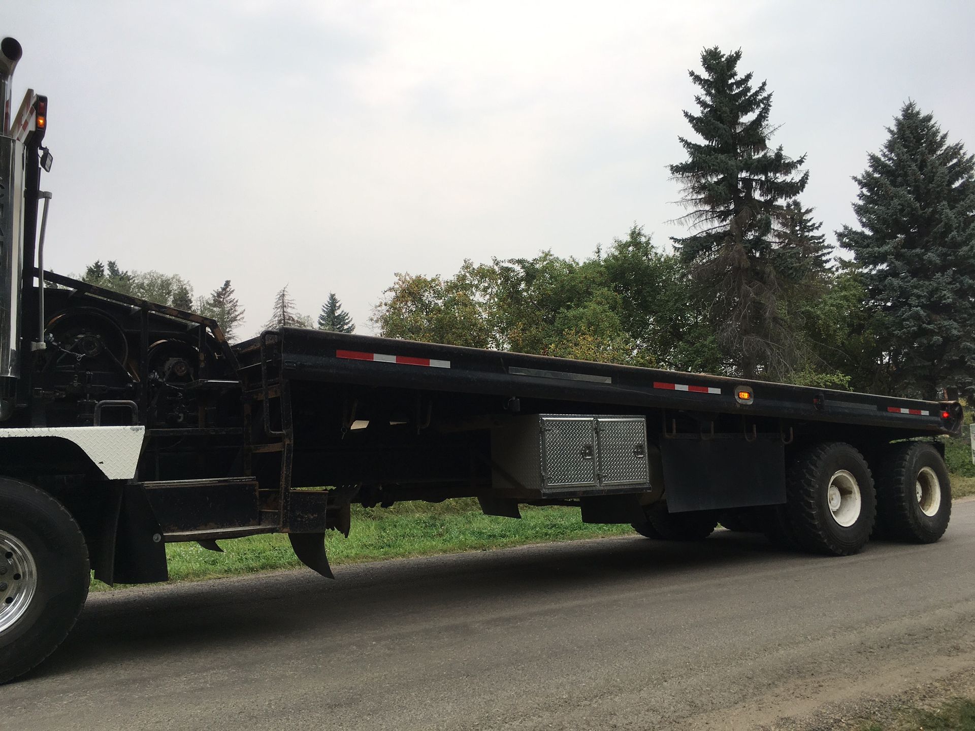 Used 2006 Western Star 4900SA T/A T/A Bed Truck For Sale