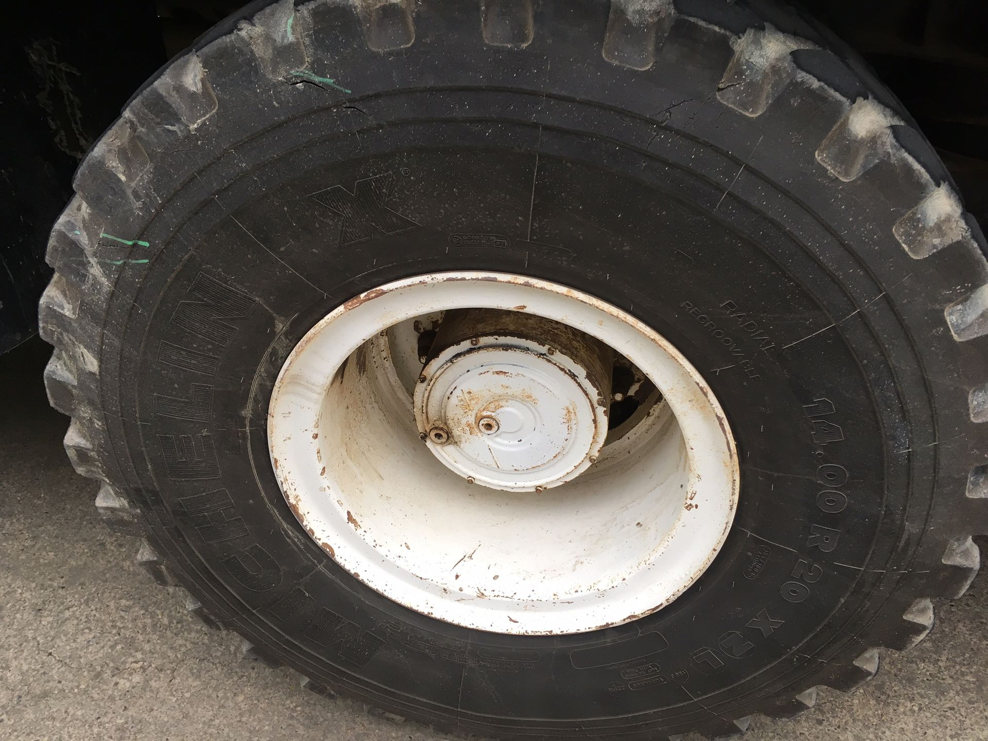 Used 2006 Western Star 4900SA T/A T/A Bed Truck For Sale