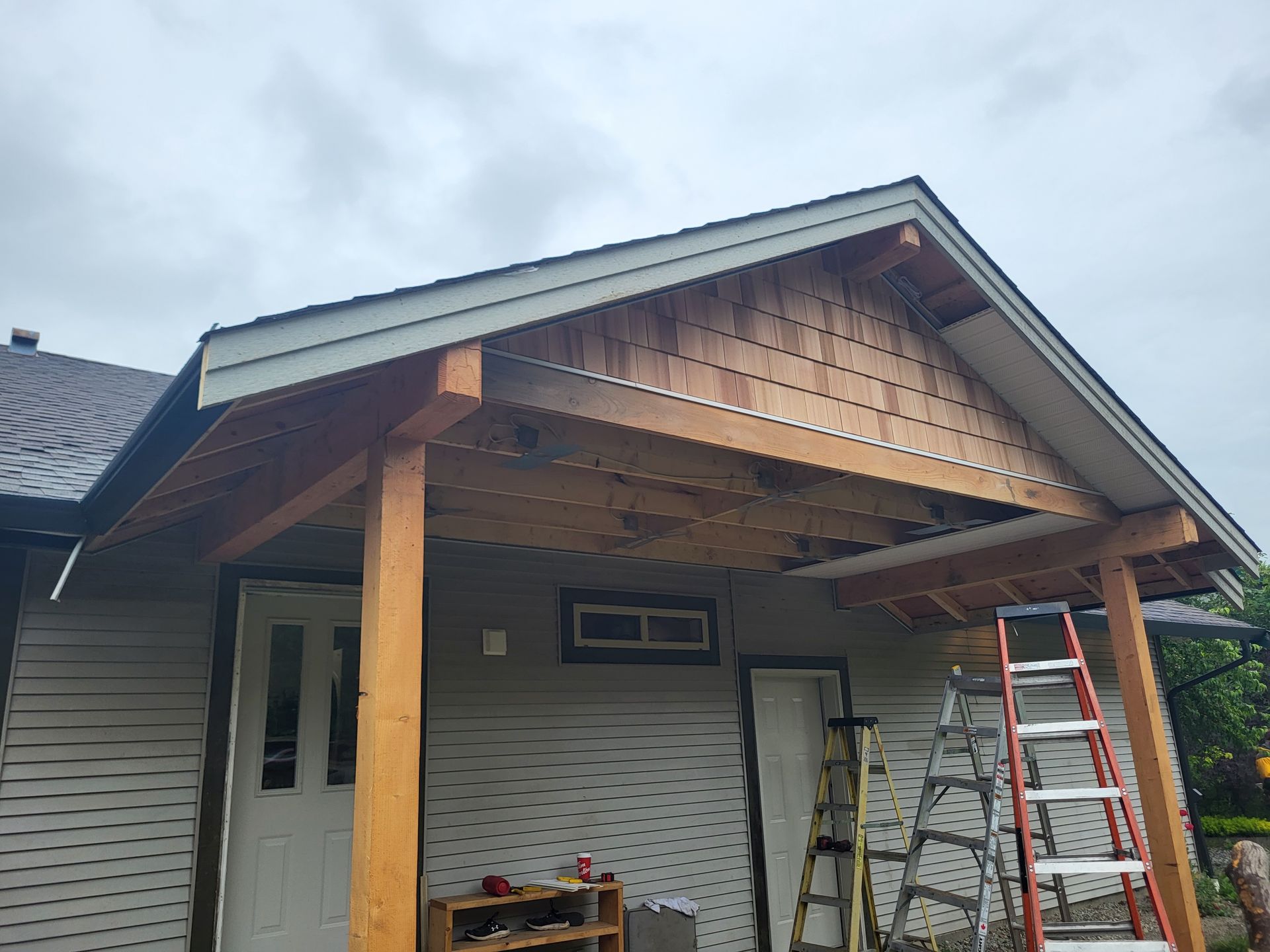 Alouette Industries Ltd. Suffering Soffits Installation