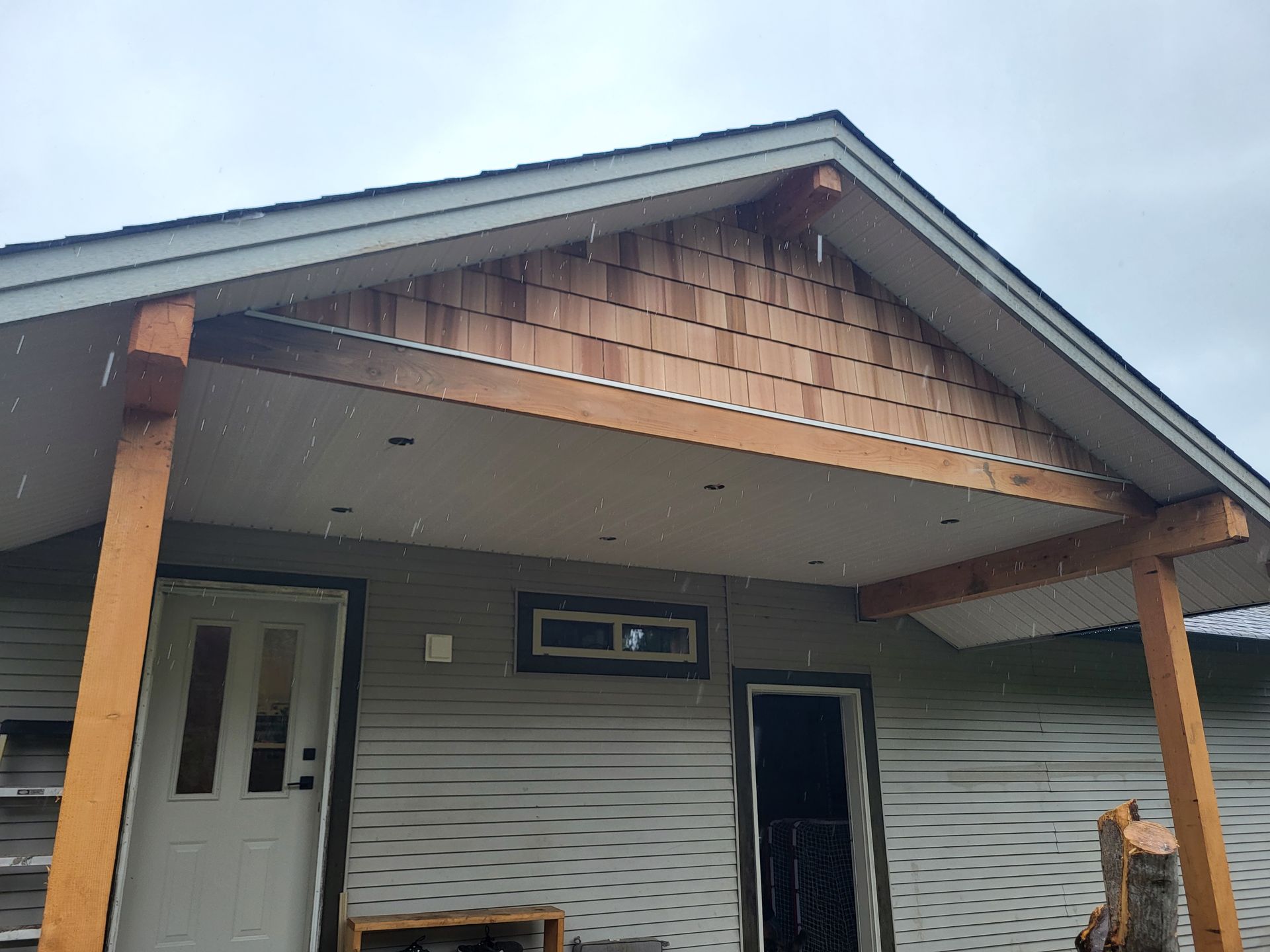 Alouette Industries Ltd. Suffering Soffits Installation