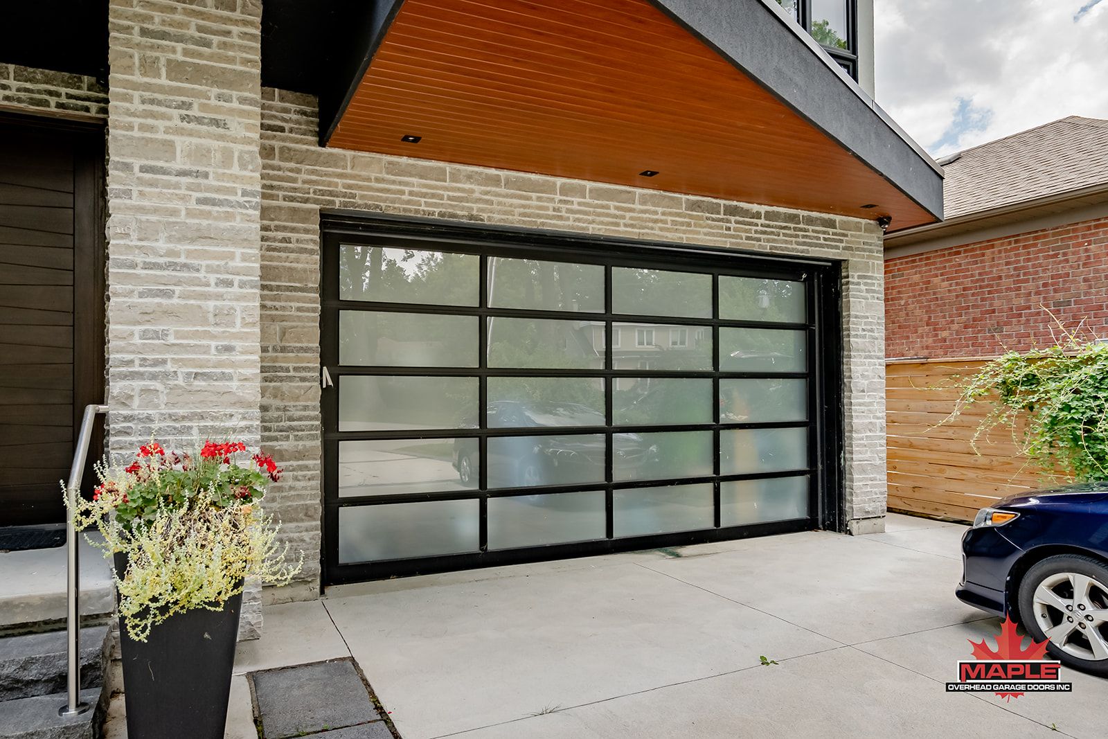 Gallery Toronto, ON Maple Overhead Garage Doors