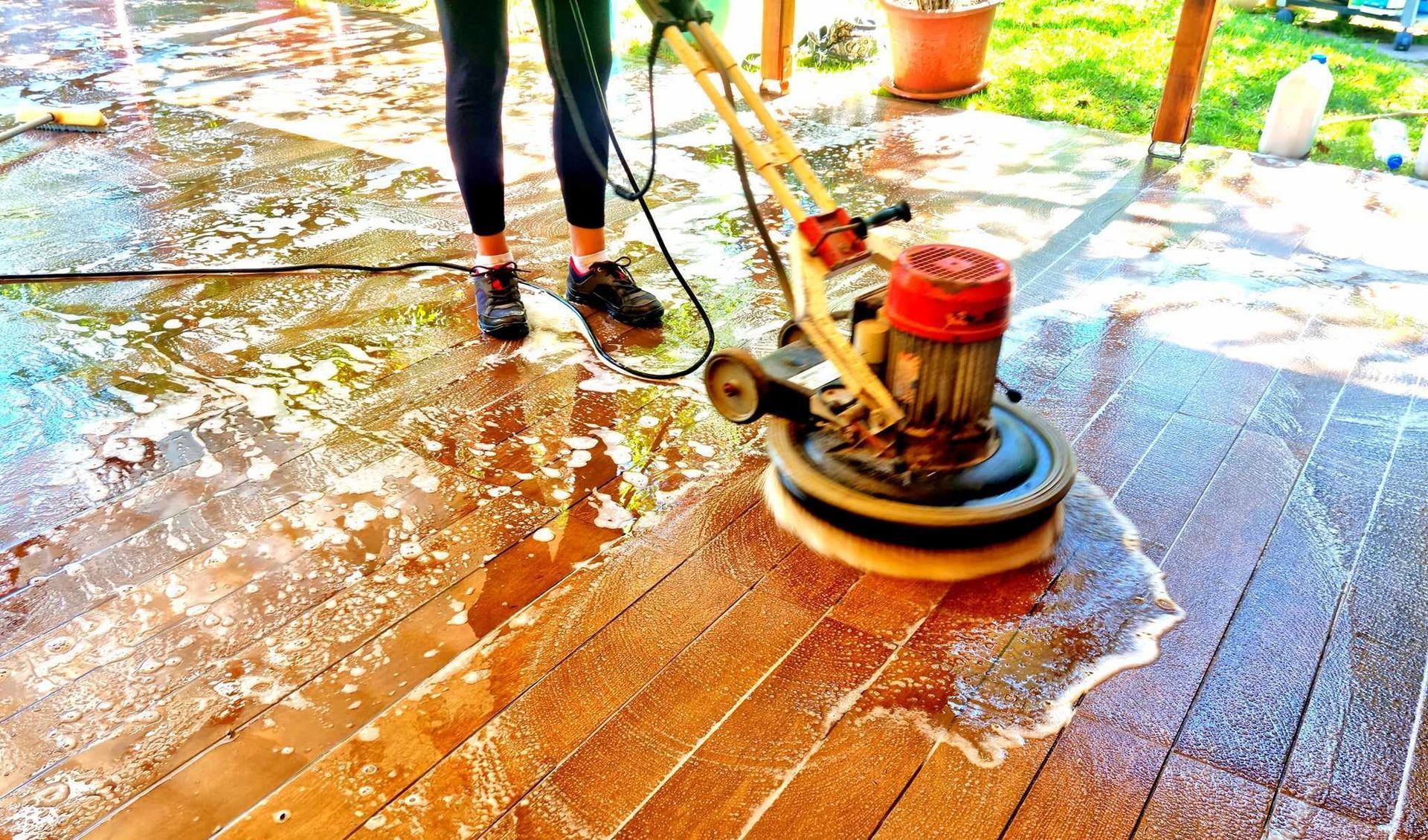 pulizie pavimenti dopo ristrutturazione Roma