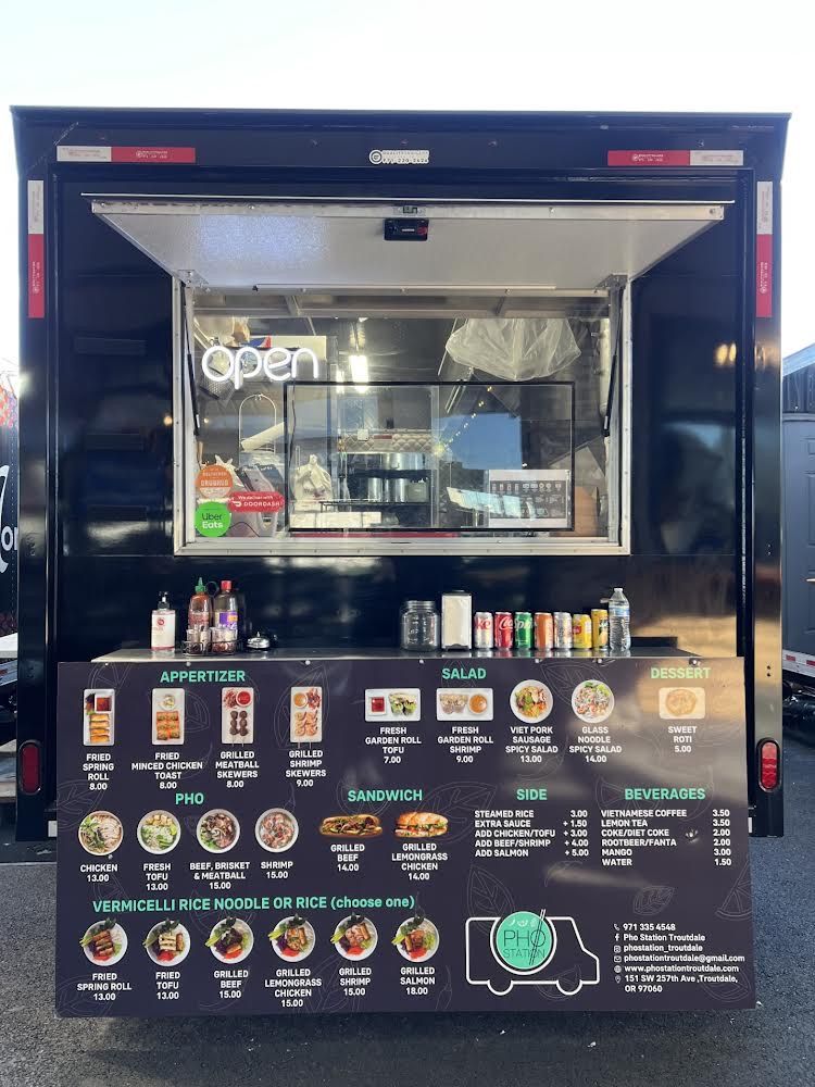 Food Carts Troutdale Station
