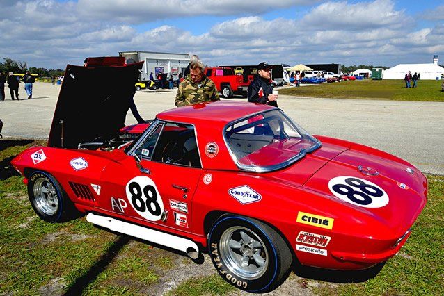 1967 L88 Rally Red roadster image