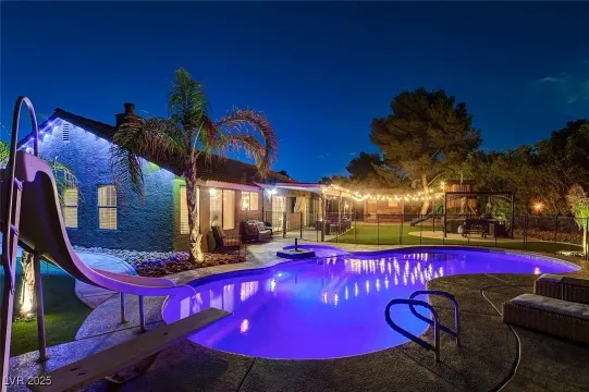 Backyard Pool